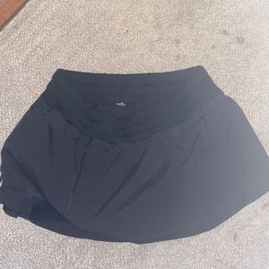 Lulu lemon skirt